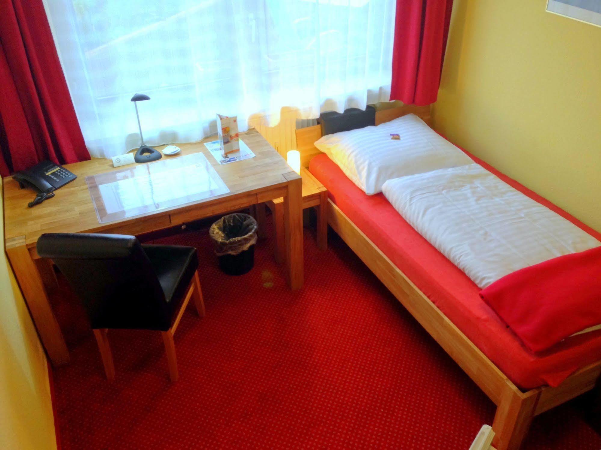 Hotel Marktterrassen Hennef  Esterno foto